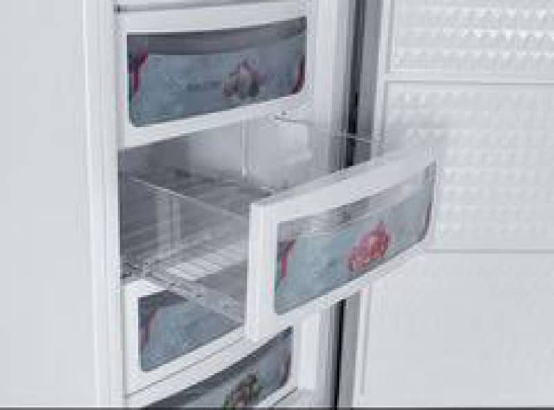 dawlance Deep freezer vertical 2