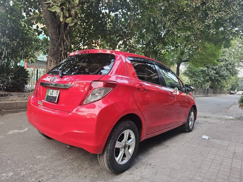 Toyota Vitz 2015 2