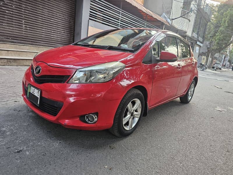 Toyota Vitz 2015 3