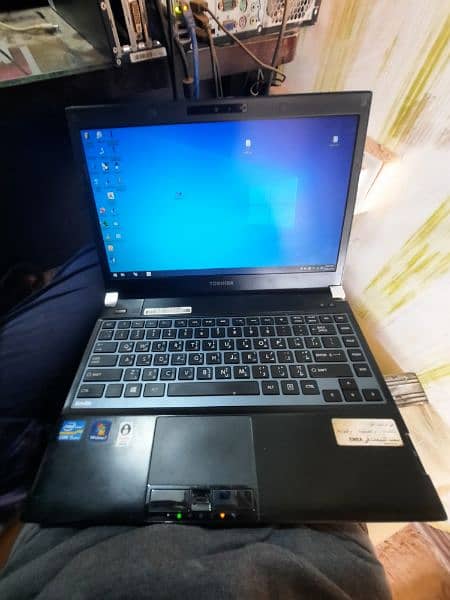 Toshiba r930 core i5vpro 8