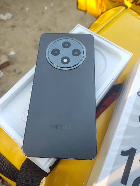 oppo Reno f12 2