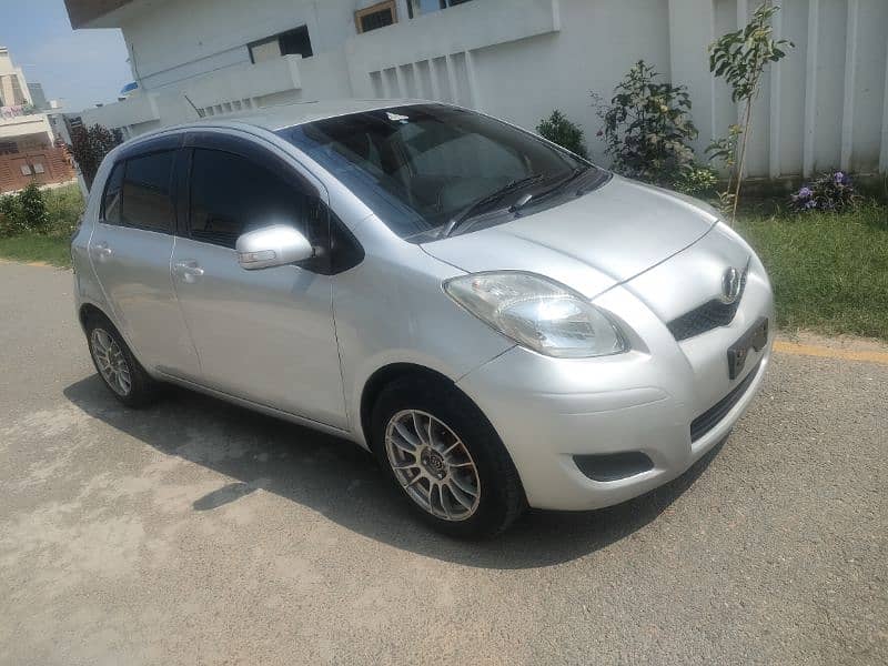 Toyota Vitz 2010 8