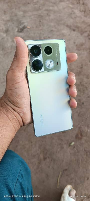 Infinix Note 40 1