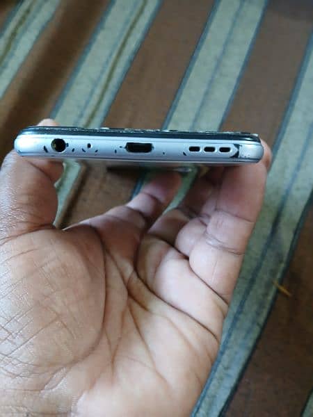 Vivo y20 urgent sale 3