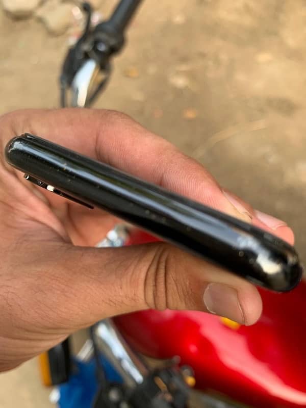 Iphone x 64 gb non pta waterpak 4