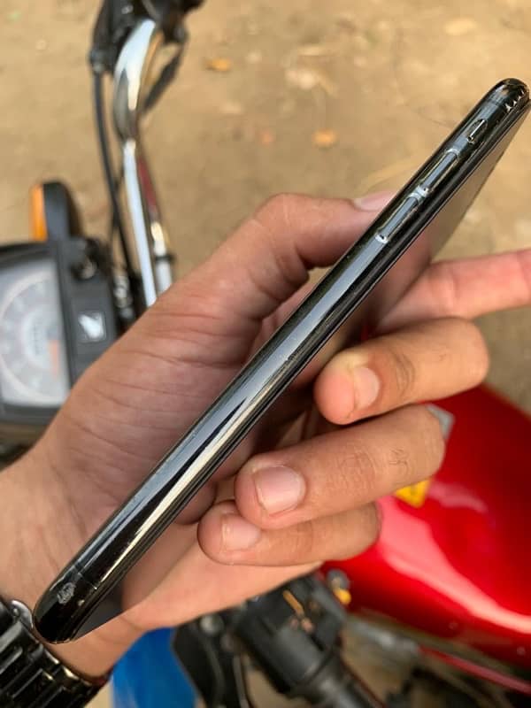 Iphone x 64 gb non pta waterpak 6