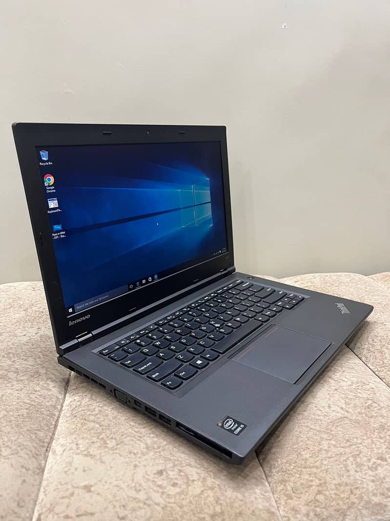 Lenovo Thinkpad L440 Core i5 4th Generation Awesome laptop 1