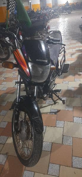 honda 100. . . . . 2016 1