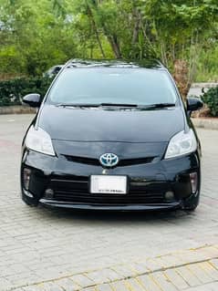 Toyota Prius 2012