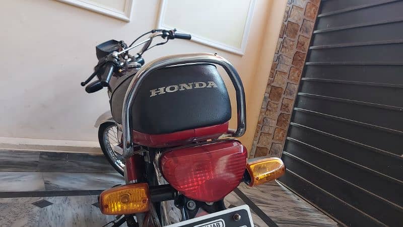 Honda CD 70 (2021 Model) For Sale 6