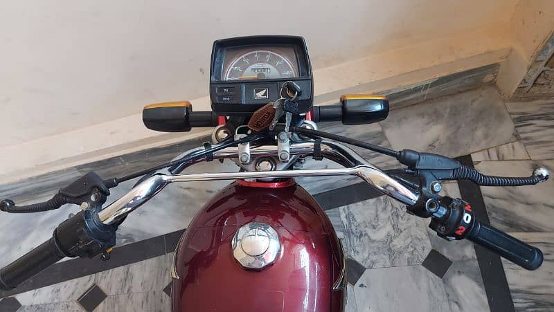 Honda CD 70 (2021 Model) For Sale 7