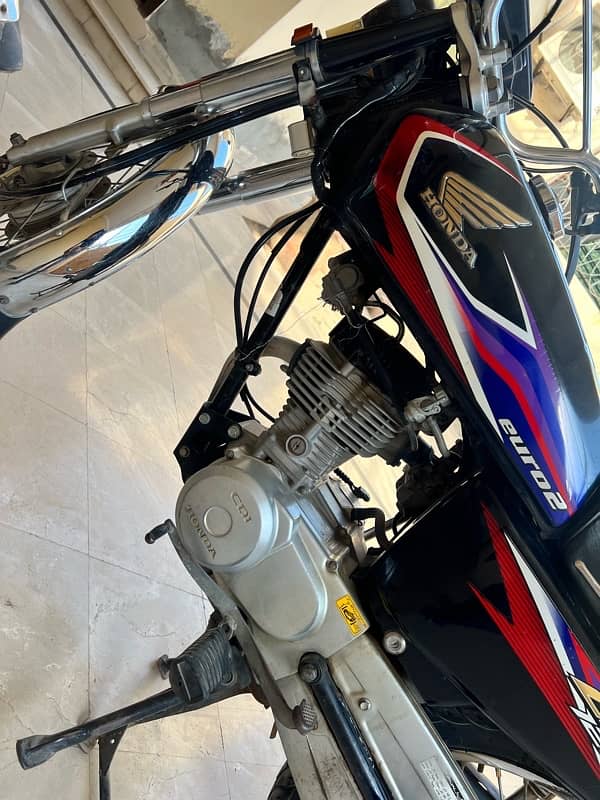 Honda 125 Black 2017 model Registered in 2019 7