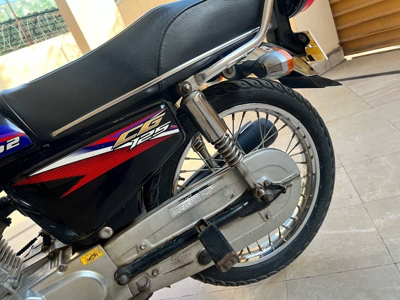 Honda 125 Black 2017 model Registered in 2019 8