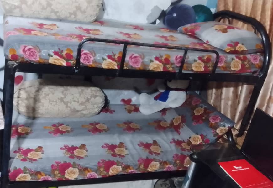 Kids Bunk Bed / Double Storey Bed for children 5