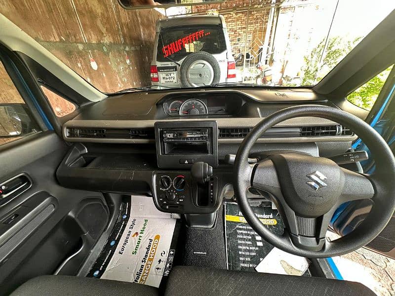 Suzuki Wagon R 2022 11