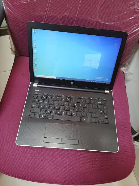 Hp 9th Generation AMD A4 m2 128GB SSD NEw Conditions RAM 4GB DDR4// 10