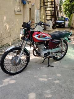 honda CG 125 model 2015 Urgent sale