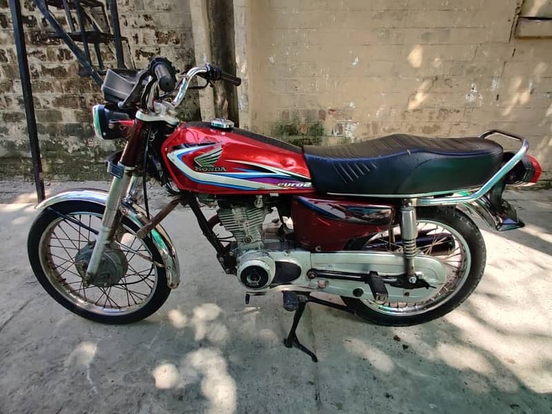 honda CG 125 model 2015 Urgent sale 7