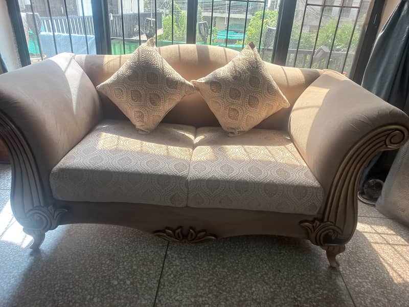 7 Seater Sofa Set For Sale Excellent Bought from Metro Cash & carry 0