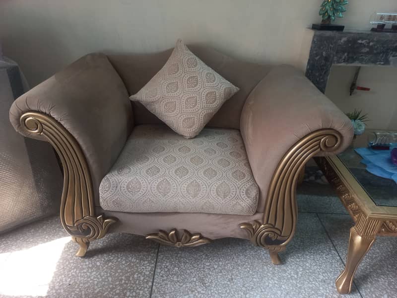 7 Seater Sofa Set For Sale Excellent Bought from Metro Cash & carry 2