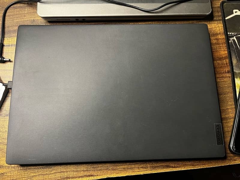 Lenovo ideapad 3 urgent sell 3