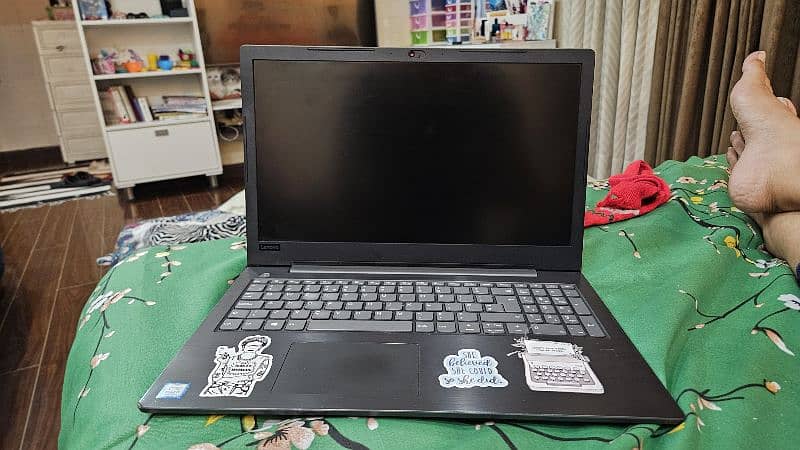 Lenovo V330 0