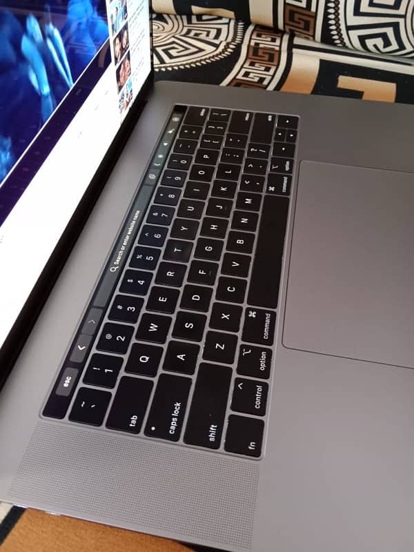 MacBook Pro 2018 Core i9 (16”) 2