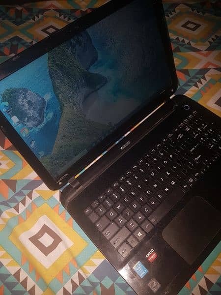 Toshiba Satellite Pro L50-B with 2gb graphic card 1