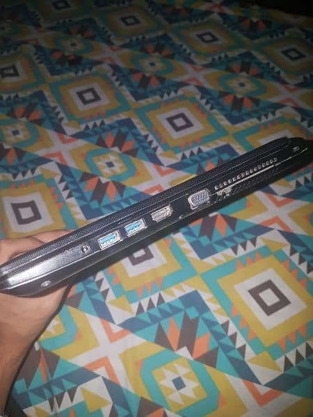 Toshiba Satellite Pro L50-B with 2gb graphic card 7