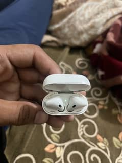 apple gen 2 airpod