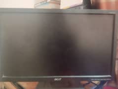 17 Inch LCD with Free Power&Vga cable