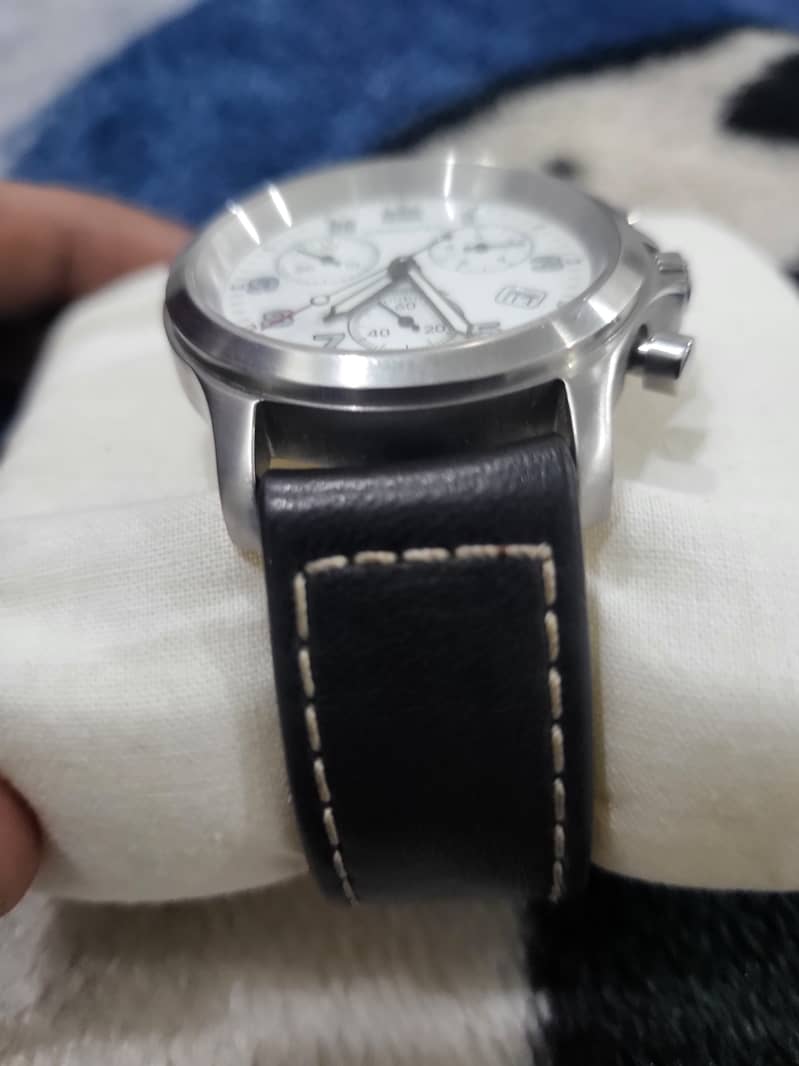 Hamilton Khaki Field 3