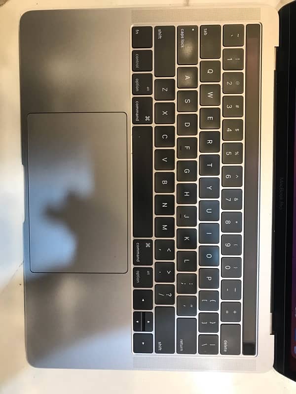 Apple Macbook pro 2017.13” for sale 2