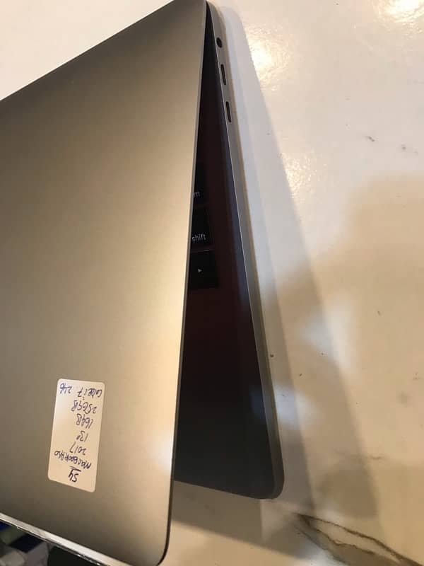 Apple Macbook pro 2017.13” for sale 3