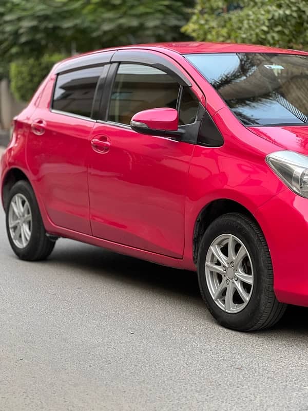 Toyota Vitz 2012 2