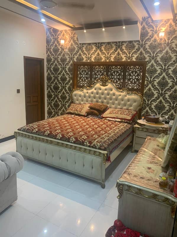 Bahria Town Lahore | Fully Luxury Furnished 5 Marla Lower Portion | Long & Short Term 4