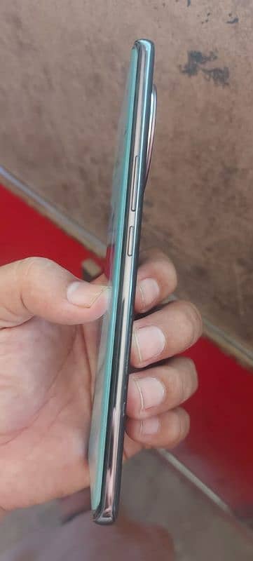 vivo v30e better than Samsung oppo oneplus 5