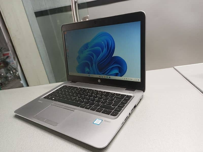 HP EliteBook 840 G4 Core i5 7th Gen 3