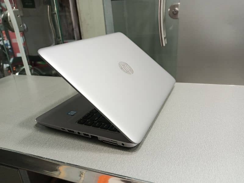 HP EliteBook 840 G4 Core i5 7th Gen 4