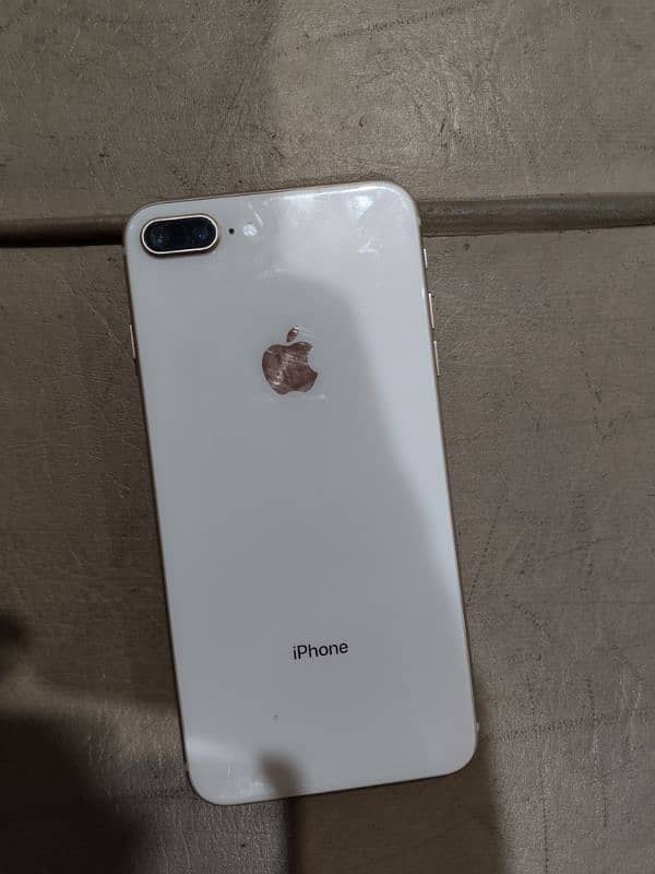 I Phone 8 Plus 4