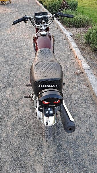 Honda 125 lush condition one hand use 2