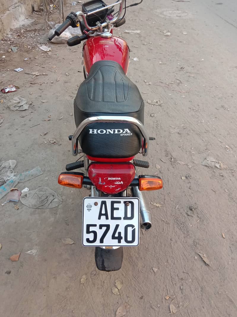 Honda CD 70 2020 5