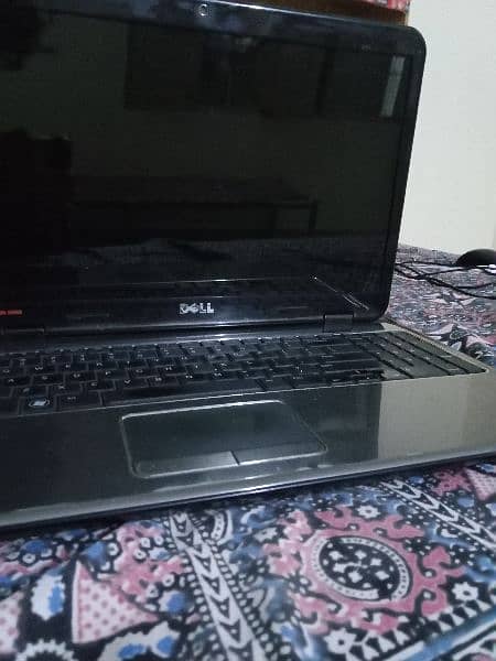 New Condition Dell Laptop For Sale In Low Price. . 3