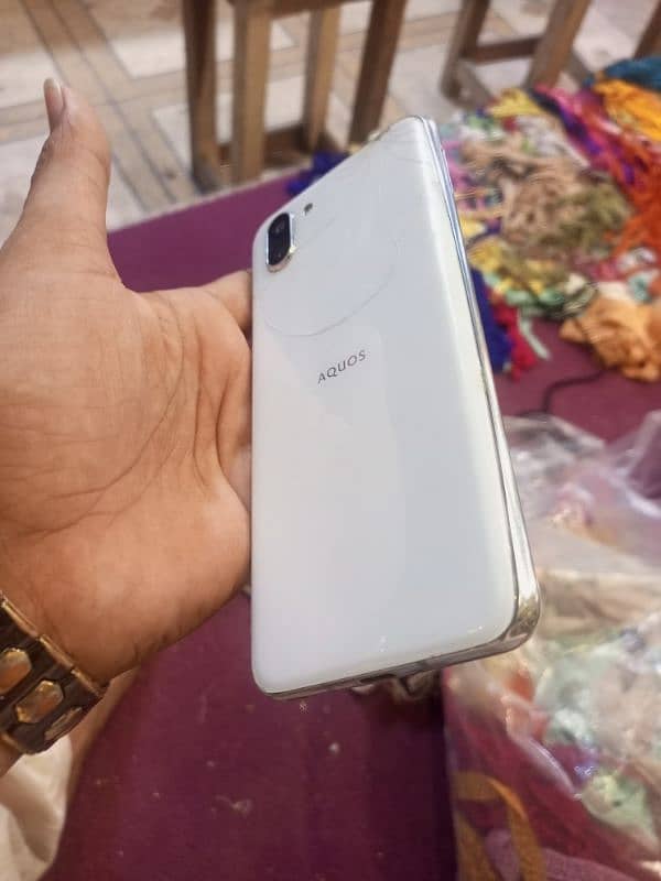 Aquos r2 pta approved 3