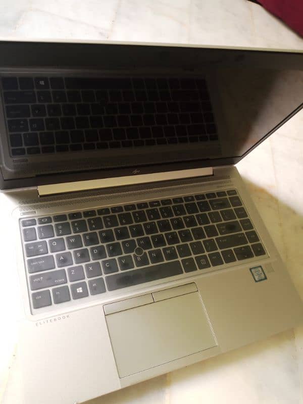 Hp elitebook 840g6 in brandnew 10/10 condition 6