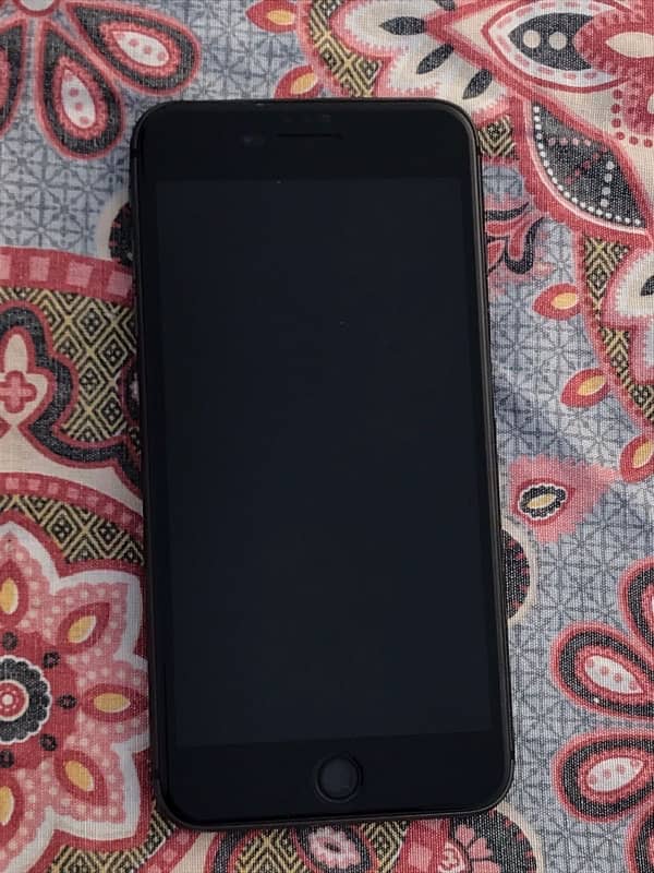 iphone 8 plus urgent sale 0