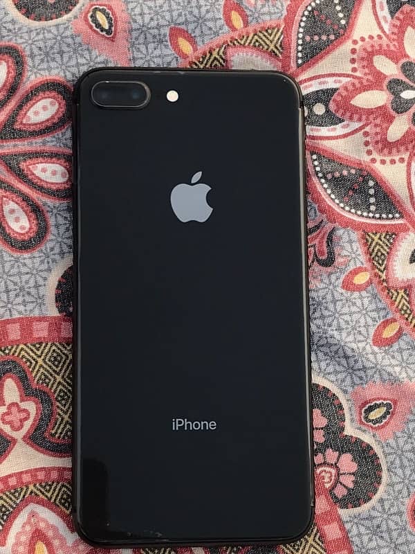 iphone 8 plus urgent sale 1