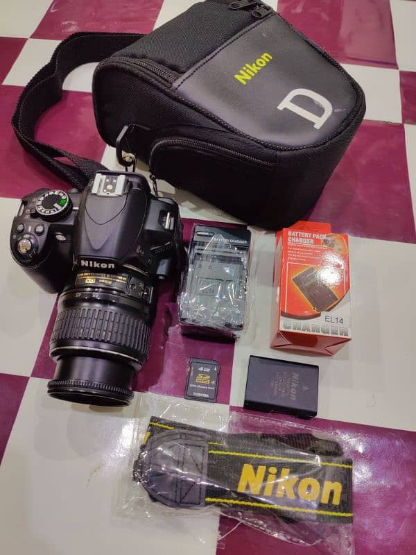 Dslr Canon / Nikon Camera with Complete Accessories 03,03,28,74,479. 8