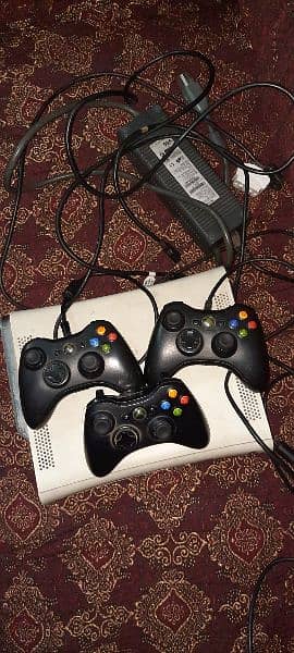 xbox360 with 3 controllers 12