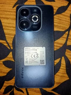 infnix smart 8 new with box 20,000pkr |